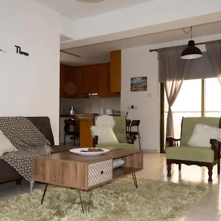Guest Apartment *