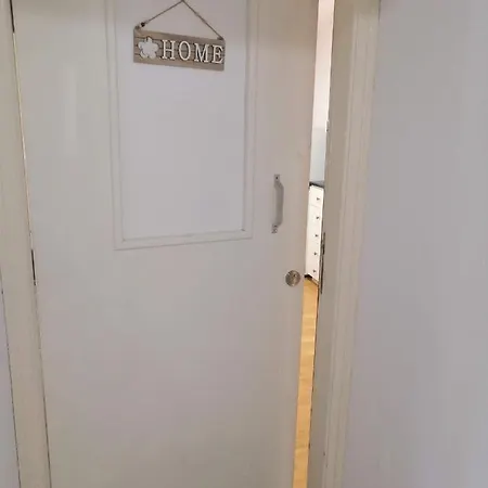Guest *